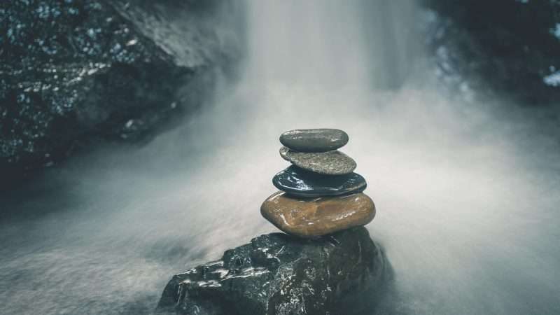 L’equilibrio emotivo: la “forza nascosta” che trasforma conflitti interiori in crescita personale